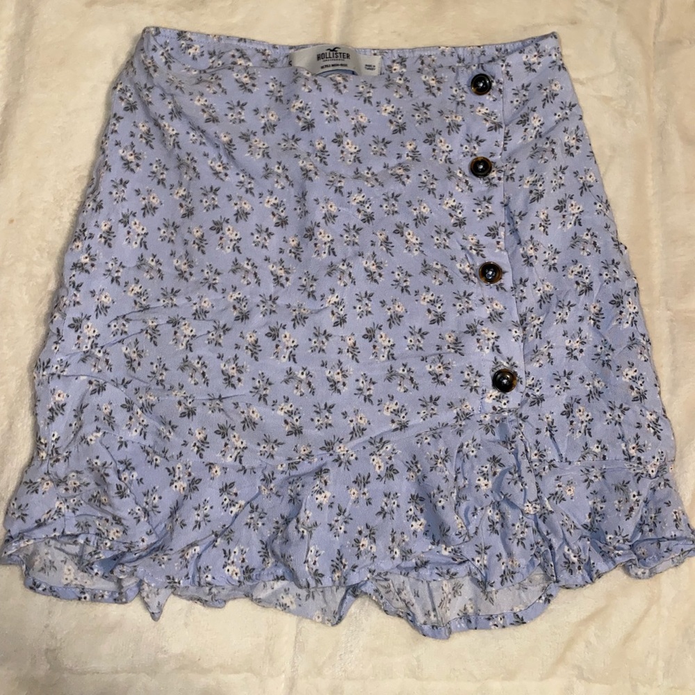 Blue w/ White Flowers Hollister Skirt